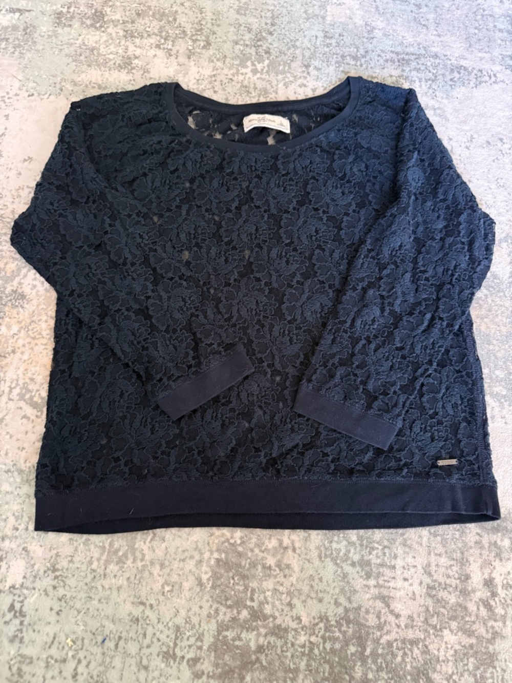 Women’s Navy Lace Long-Sleeve Top